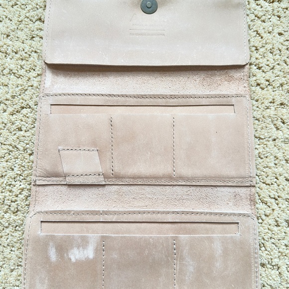 ABLE Debre Wallet - Picture 3 of 3